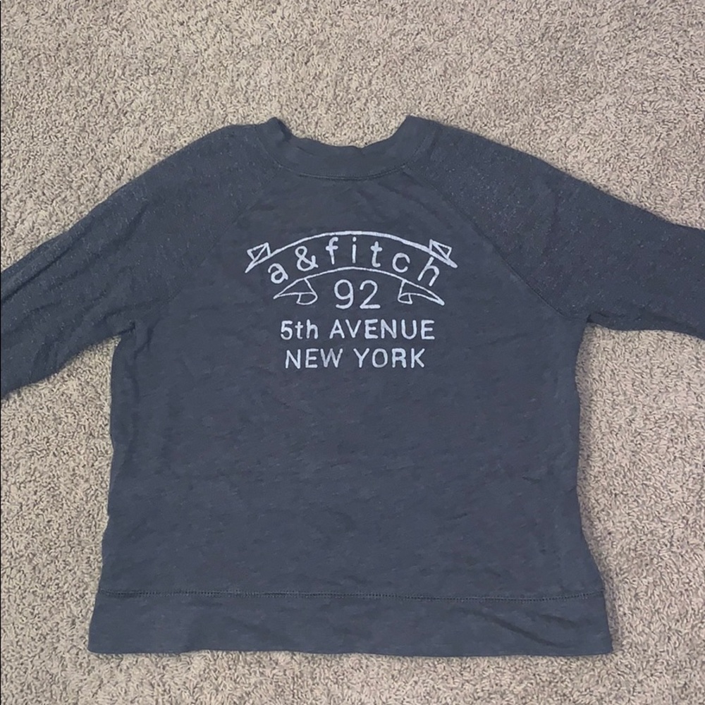 long sleeve grey sweatshirt a & fitch